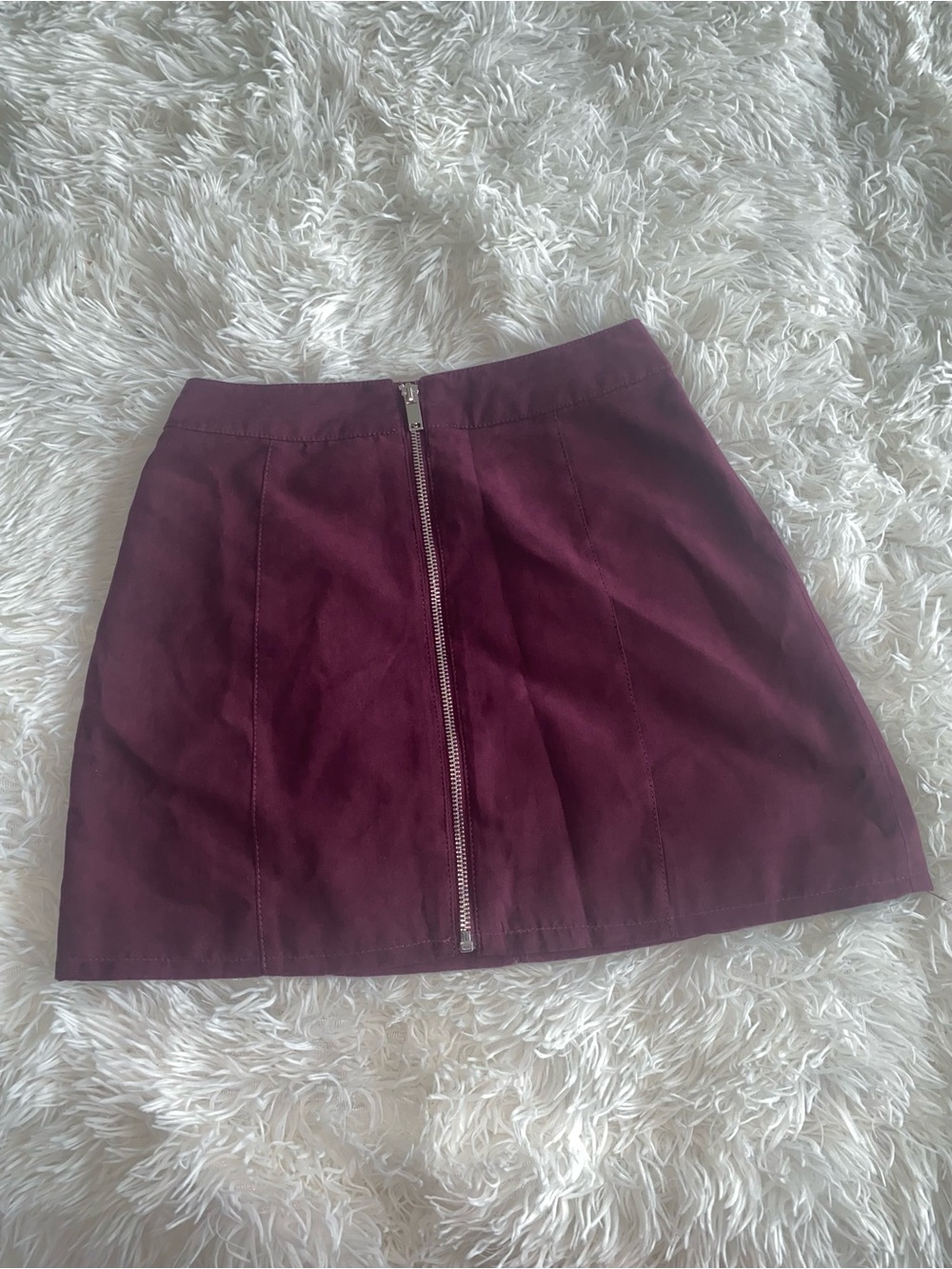 H&M Divided Women's Burgundy Faux Suede Mini Skirt